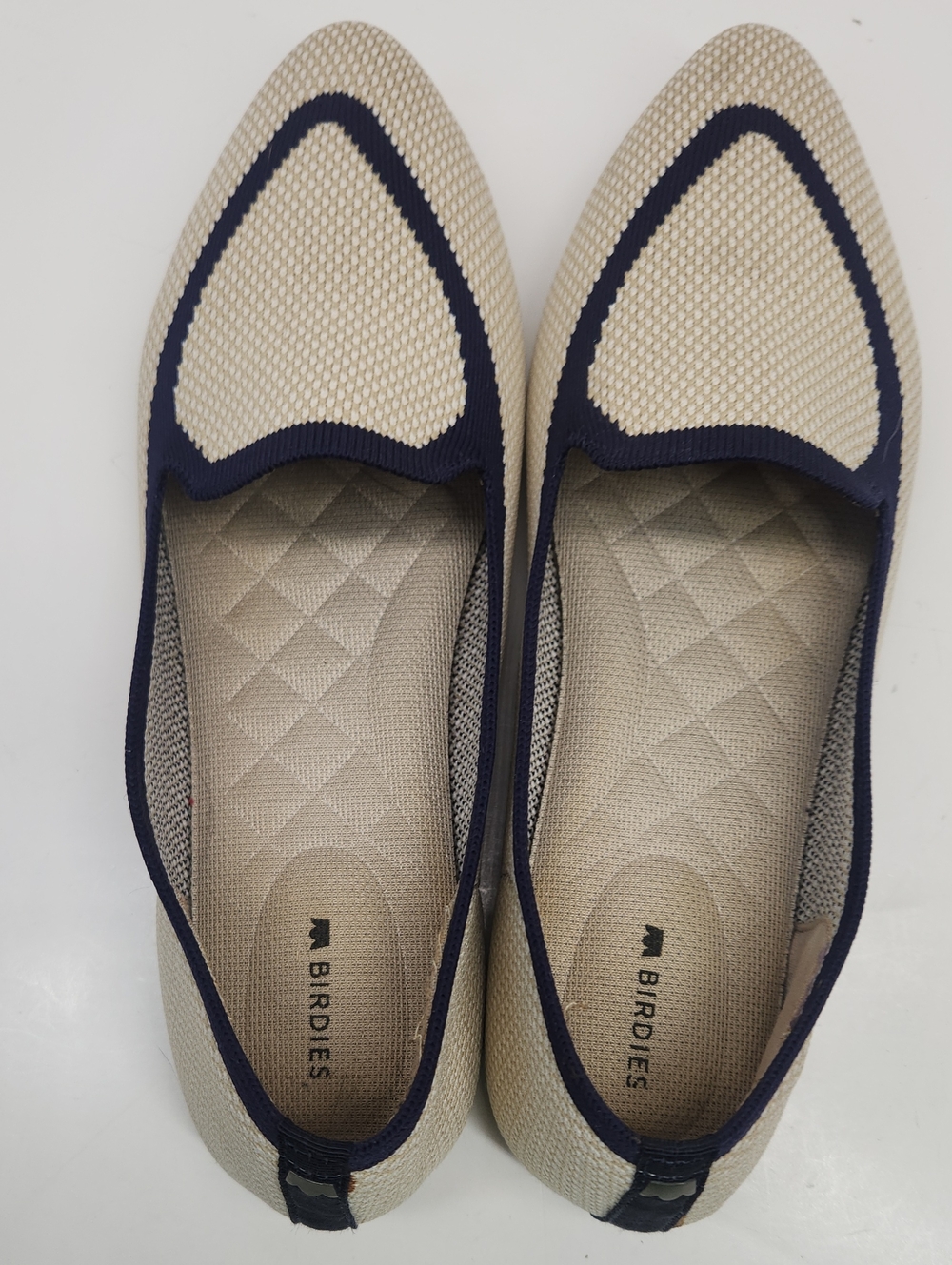 Birdies Cream Knit Loafers with Navy Trim Size 8.5